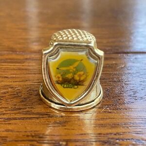 Vintage Utah Gold Thimble with State Flower Bird Collectible Sewing‎ Accessory